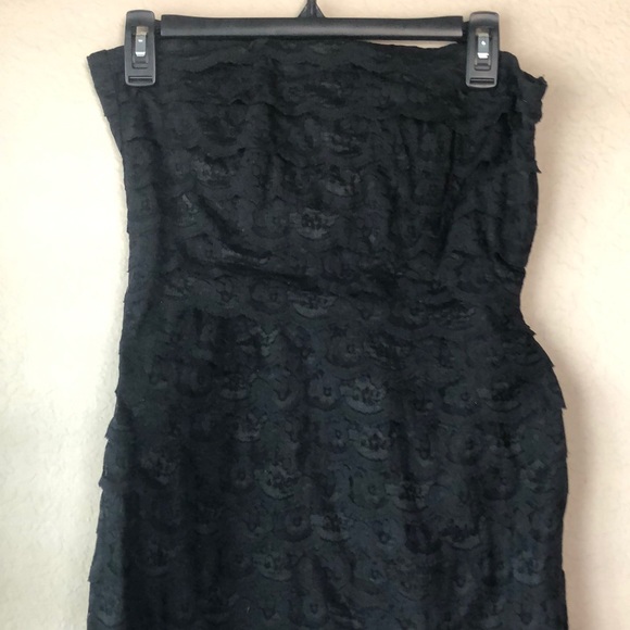 Sleeveless dress - Picture 2 of 3